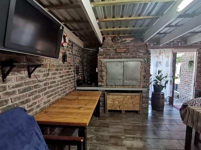 3 Bedroom Property for Sale in Heiderand Western Cape